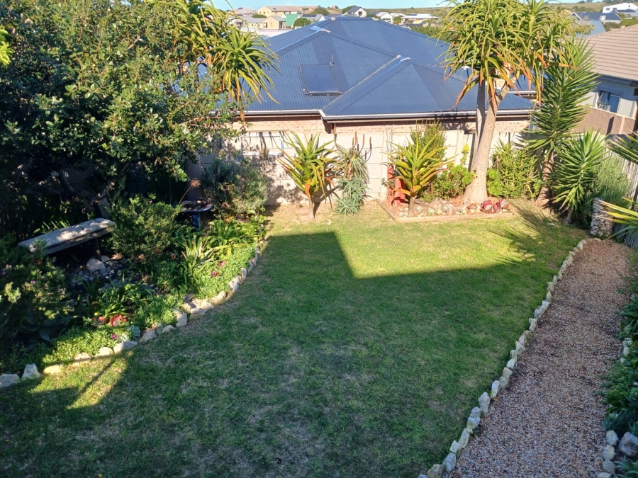 3 Bedroom Property for Sale in Stilbaai Wes Western Cape